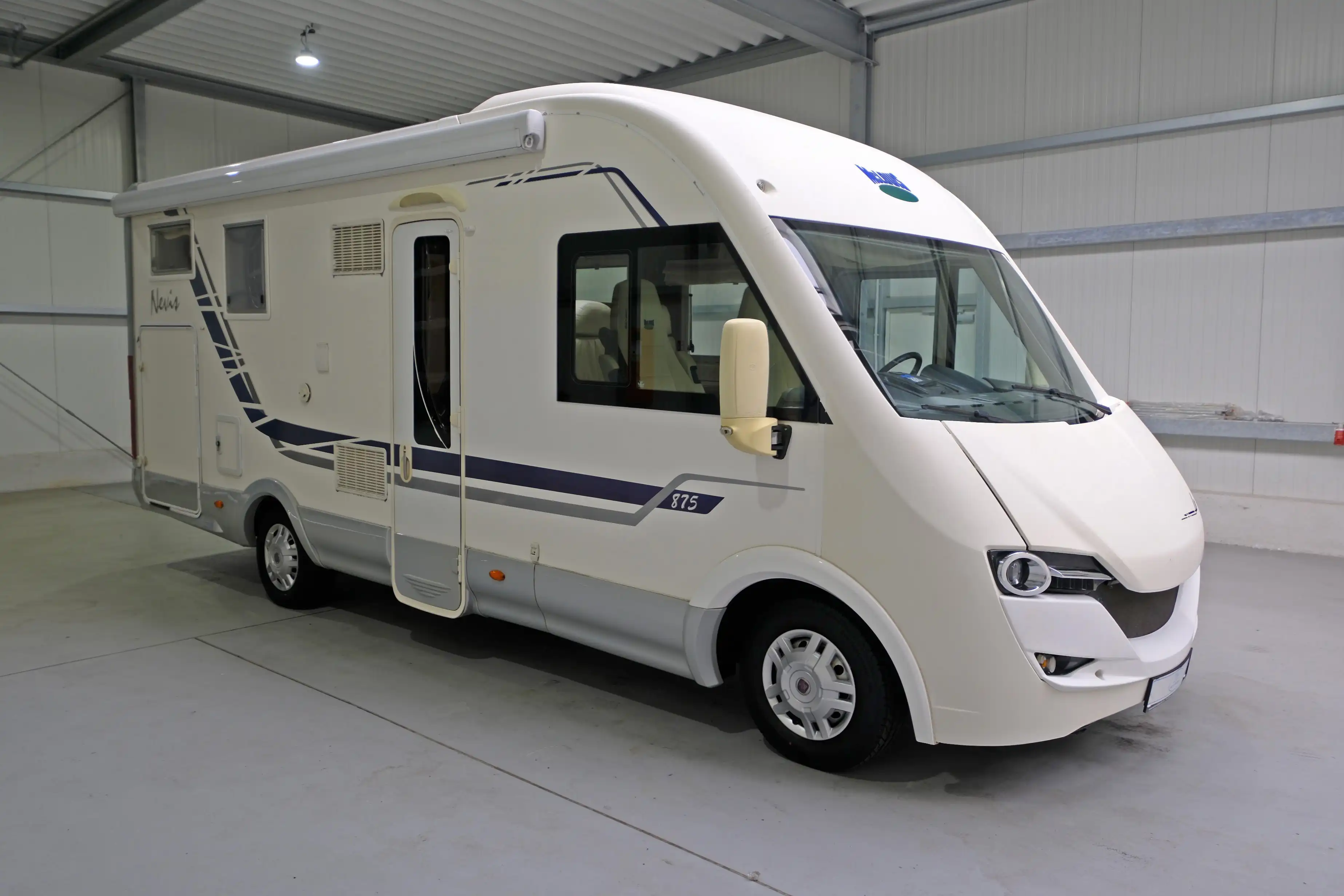 MCLOUIS Nevis 875/Festbett+Hubbett/Garage/Klimaanlage/Markise/Finanzierung möglich